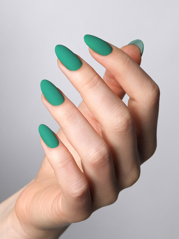 E.MiLac Green Glow #326, 9 ml.