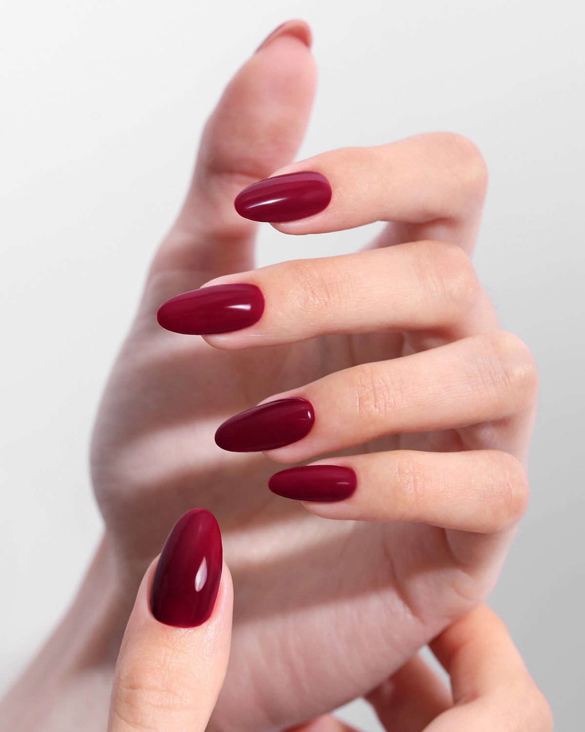 E.MiLac Winter Cherry #018, 9/15 ml.