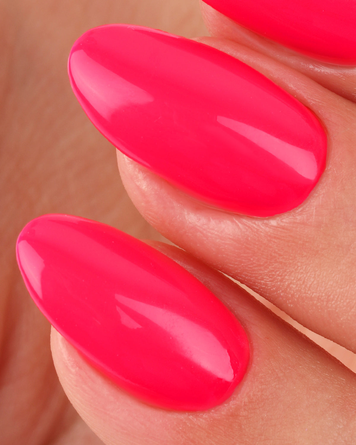 E.MiLac NEON Bubble Gum #048, 9 ml.